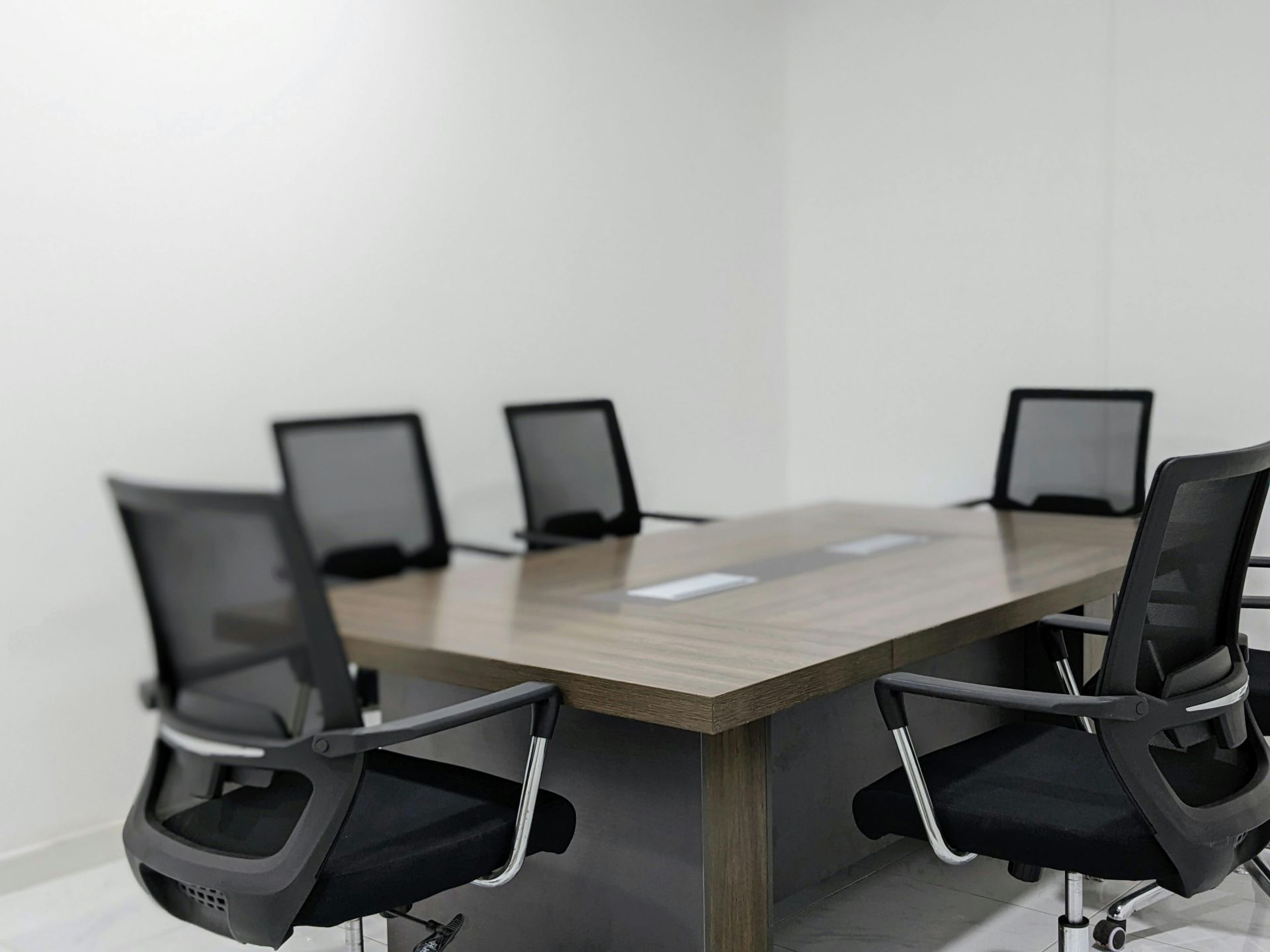 Photo of an empty meeting room